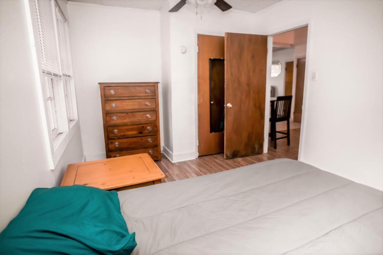 Historic Hill Apt1 Tuskegee Exterior photo